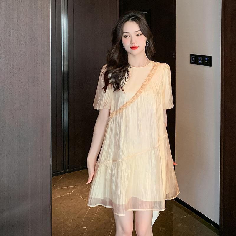 Spring and Summer New Style Super Fairy Dress for Women, Apricot Color, Simple, High-End, Gentle Style, Sweet Girl Outfit, Outerwear, Body-Covering Dress Spring and Summer New Style Super Fairy Dress for Women, Apricot Color, Simple, High-End, Gentle Style, Sweet Girl Outfit, Outerwear, Body-Covering Dress
