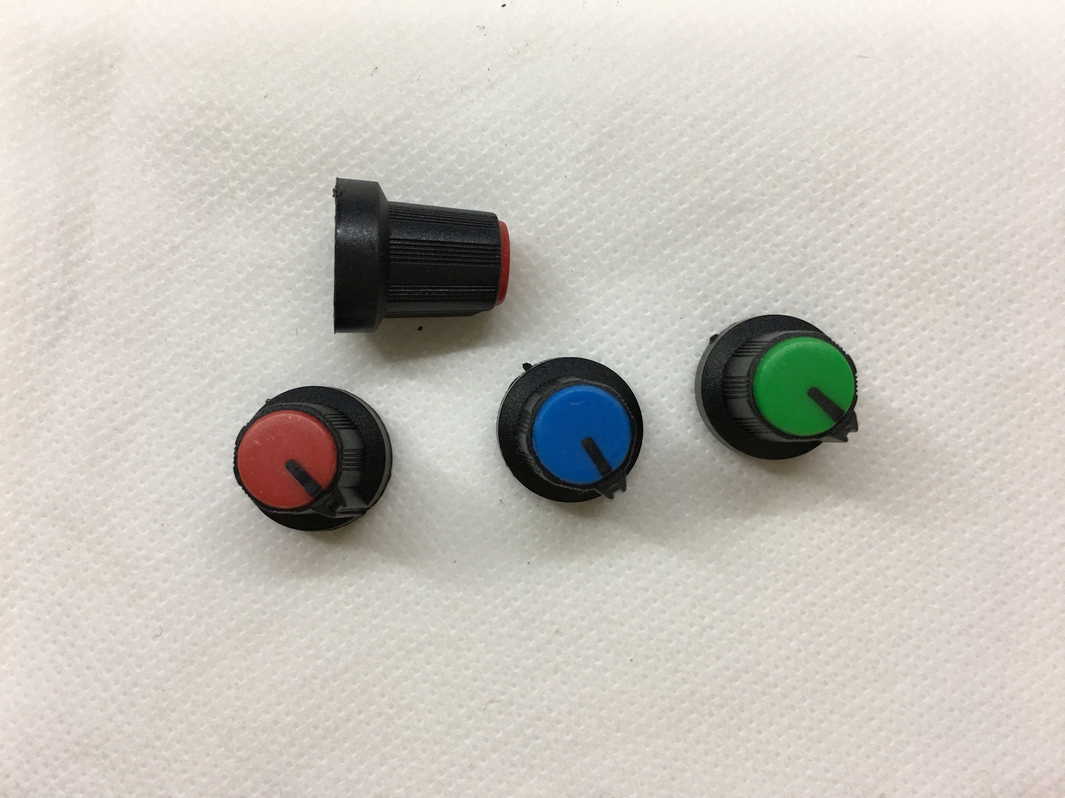 Potentiometer knob, environmentally friendly plastic, height 16MM, diameter 15MM, green head, green one