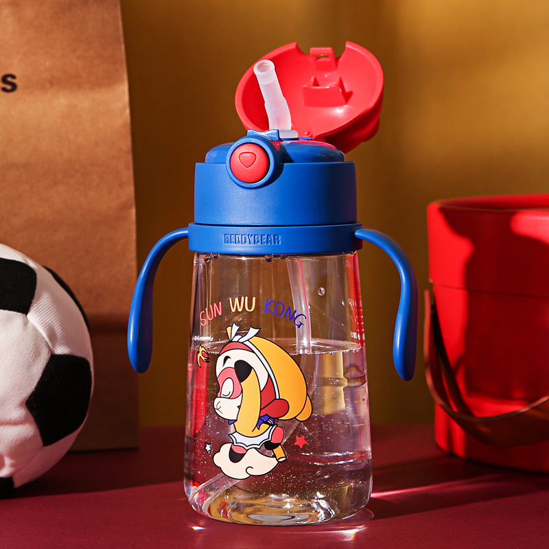 Cup with Bear Taiwan Learning Drink Cup for Children with Less Prevention and Choking Baby Drinking Cup in summer