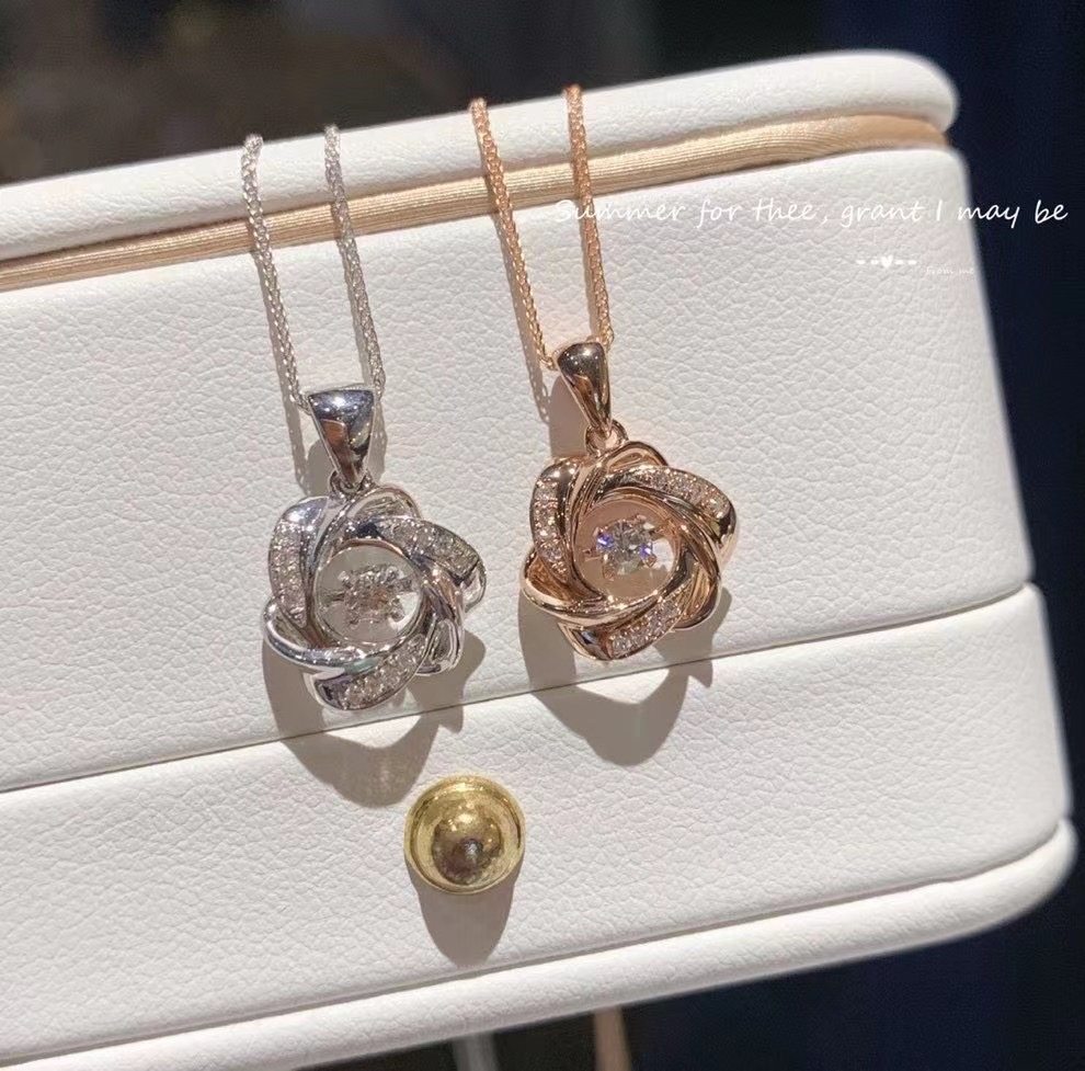 18K Gold Courting Wedding Diamond Collarbone Necklace Naked Drill Ring Custom Hearmove Diamond Pendant Woman