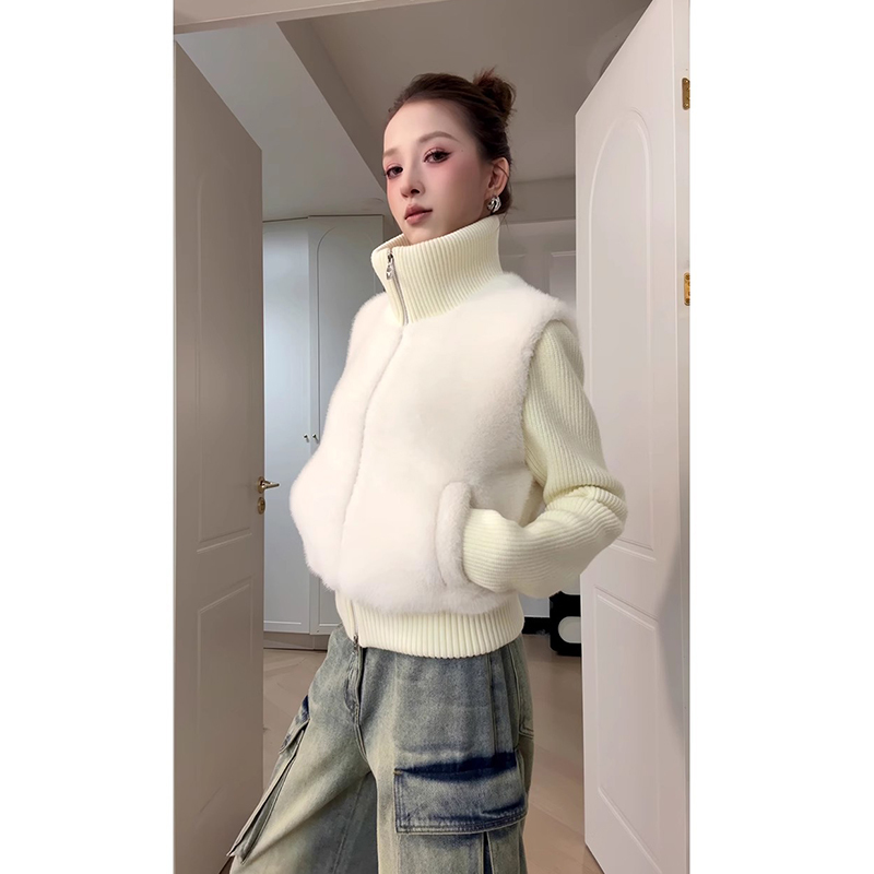 2025 Autumn/Winter New Design Niche White Knitted Mink Fur Short down Jacket Warm Coat for Women