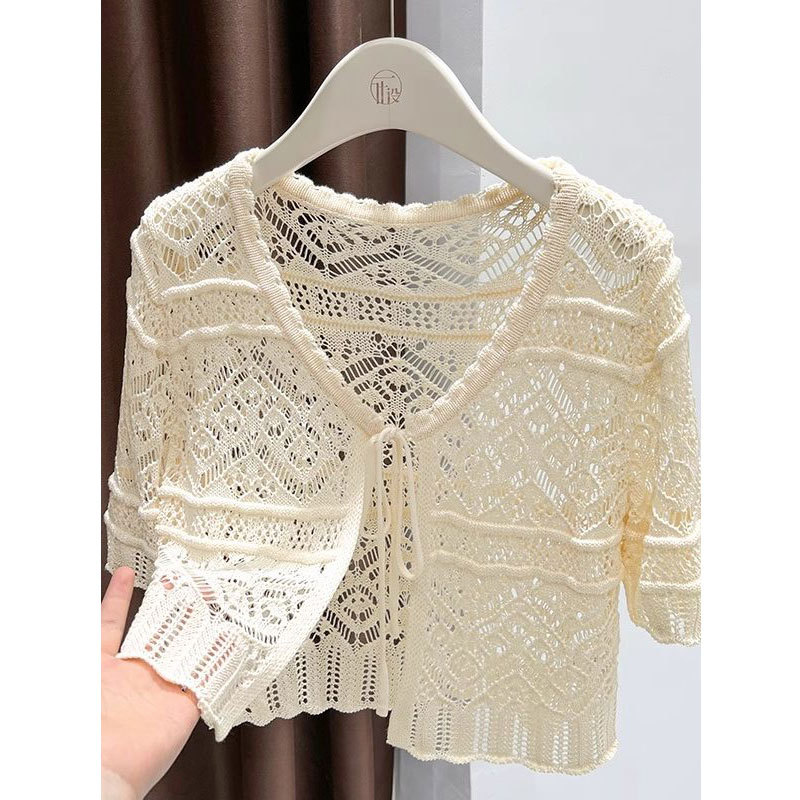 Knitted Cardigan Sun Protection Clothing for Women, Short-Sleeved, Summer Outerwear, Thin Hollow-Out Ice Silk Shawl, Paired with a Slip Dress Cover-Up