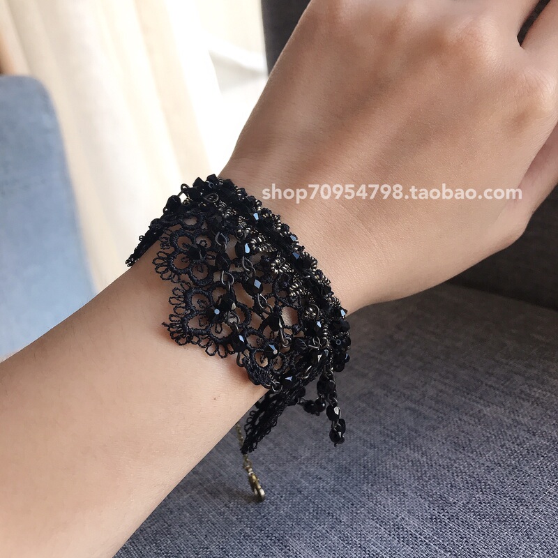 Michalnegrin Domestic In-Stock Crystal Black Lace Vintage Bracelet Brass Michalnegrin Domestic In-Stock Crystal Black Lace Vintage Bracelet Brass