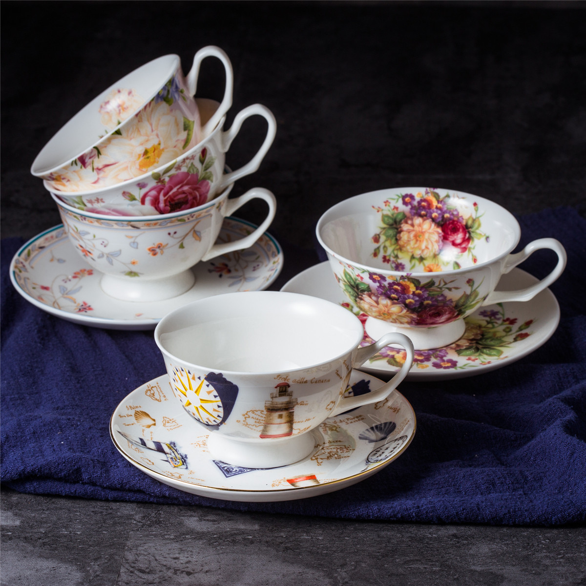 British bone china coffee cup and saucer set European afternoon tea tea set creative ceramic simple household black tea cup