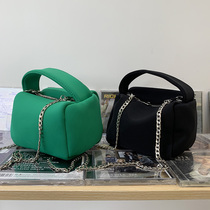 Why foam advanced diving suit fabric chain bag female niche design soft leather large capacity puffer fish bag ins