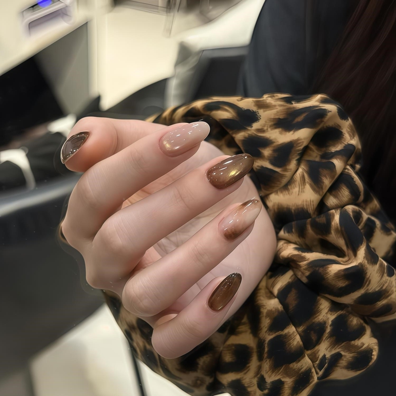 2026 New Model Brown Gradient Smudged Handmade Wearable Nails Medium-Length Nail Patches Removable Fake Nail Tips 2026 New Model Brown Gradient Smudged Handmade Wearable Nails Medium-Length Nail Patches Removable Fake Nail Tips