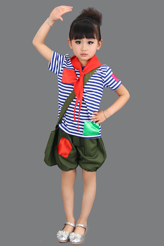 Xiaohe phong cách trẻ em màu đỏ lấp lánh trang phục ngôi sao Trang phục múa núi và trang phục khiêu vũ trẻ em thời trang bé trai