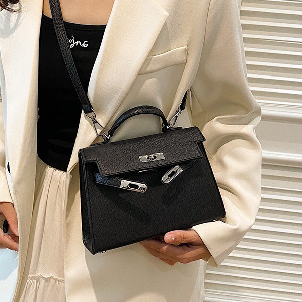 Kelly Bag for Women 2026 New Model, Suitable for All Seasons, Simple, Light Luxury, High-End Feel, Handbag for Going Out, Tote Bag, Crossbody Bag