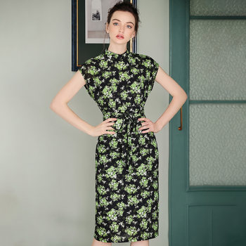 Stunning 2026 summer lazy style ປັບປຸງ cheongsam stand collar celebrity waist slimming waist slimming temperament women's dress