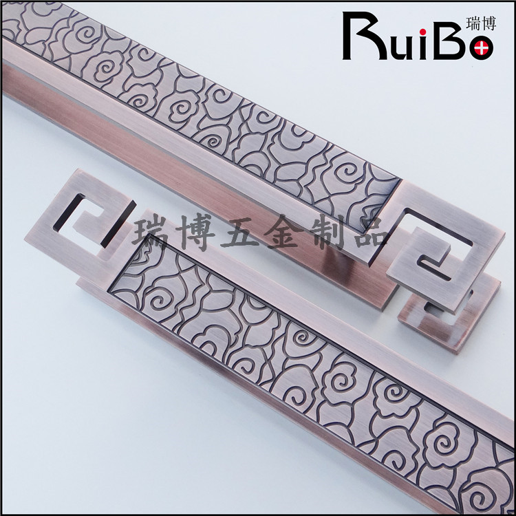 Chinese Solid Metal Cloud Decoration Door Handheld Framed Tempered Glass Door Wooden Paddle Handle Pattern Handle