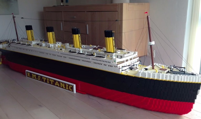 LEGO Titanic MOC Online in Hong Kong 