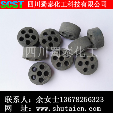 A conversion catalyst cube box furnace with low temperature activity at 400 ℃ has obvious activity