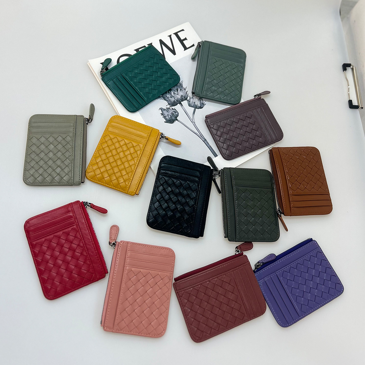 MCBV weaves ultra-thin men and women's general card packages delicate and compact leather pickup card jacket one woman card set