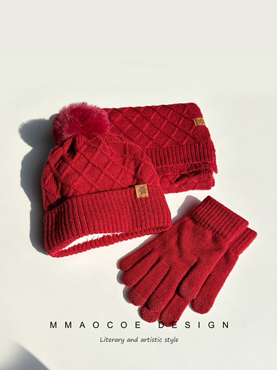 Red Knitted Hat, Scarf, and Gloves Three-Piece Set for Men and Women, Winter Cold-Proof Neck Warmer, Fleece-Lined Warm Wool Hat