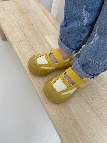 Весенняя детская спортивная обувь для отдыха подходит для мужчин и женщин на липучке, японские и корейские, модель весна/осень 2022 года