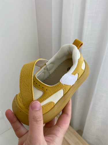 Весенняя детская спортивная обувь для отдыха подходит для мужчин и женщин на липучке, японские и корейские, модель весна/осень 2022 года