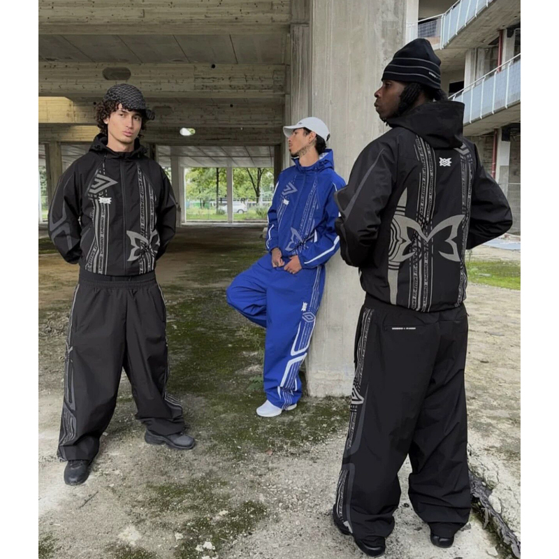 Mertra Zip-Up Cardigan 3m Reflective Hooded Jacket Windbreaker Men's Street Style Loose Sports Pants Set Trendy