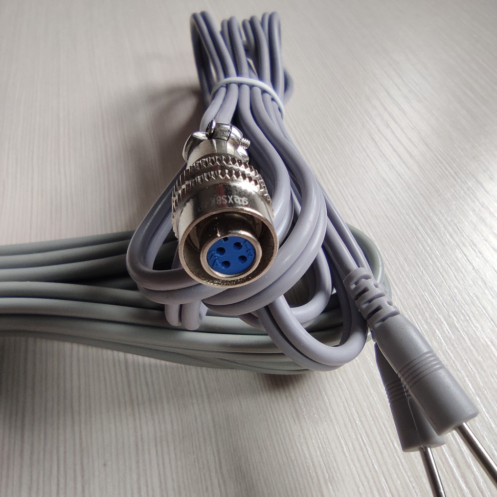 Eighteen thousand breast disease therapy instrument electrical stimulus wire 4 hole plug electrode wiring metal push and pull self - lock conductive line