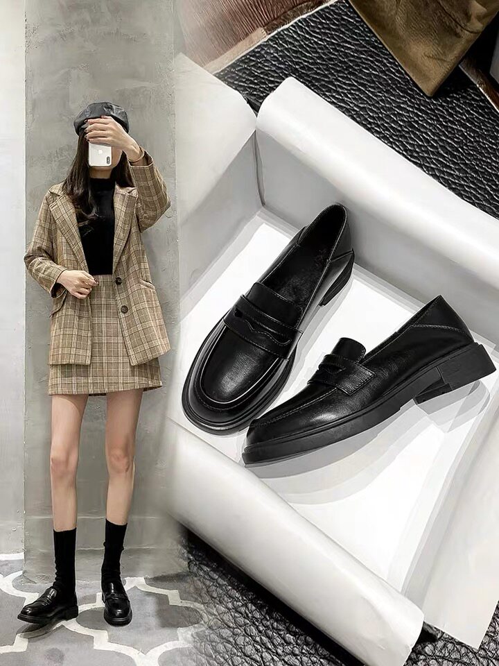 Inglén small leather shoes women 2020 spring new 100 hitch JK Uniform College Thick Bottom Pine Pastry Foe Shoes Students Single Shoes