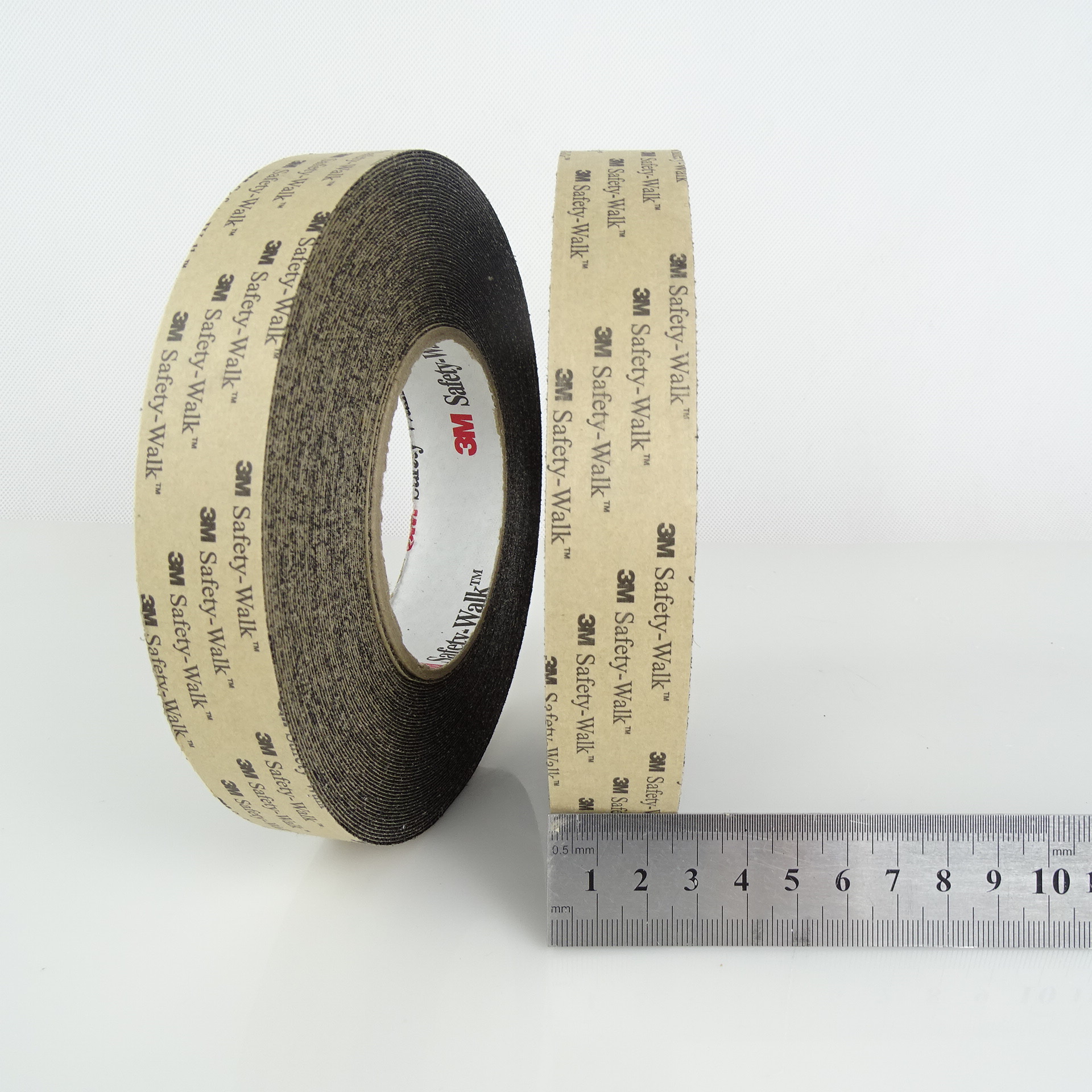 3MSafety-Walk610 Black Security Anti-Slide 3M Anti-Slide Pads Staircase Step 2 5cm