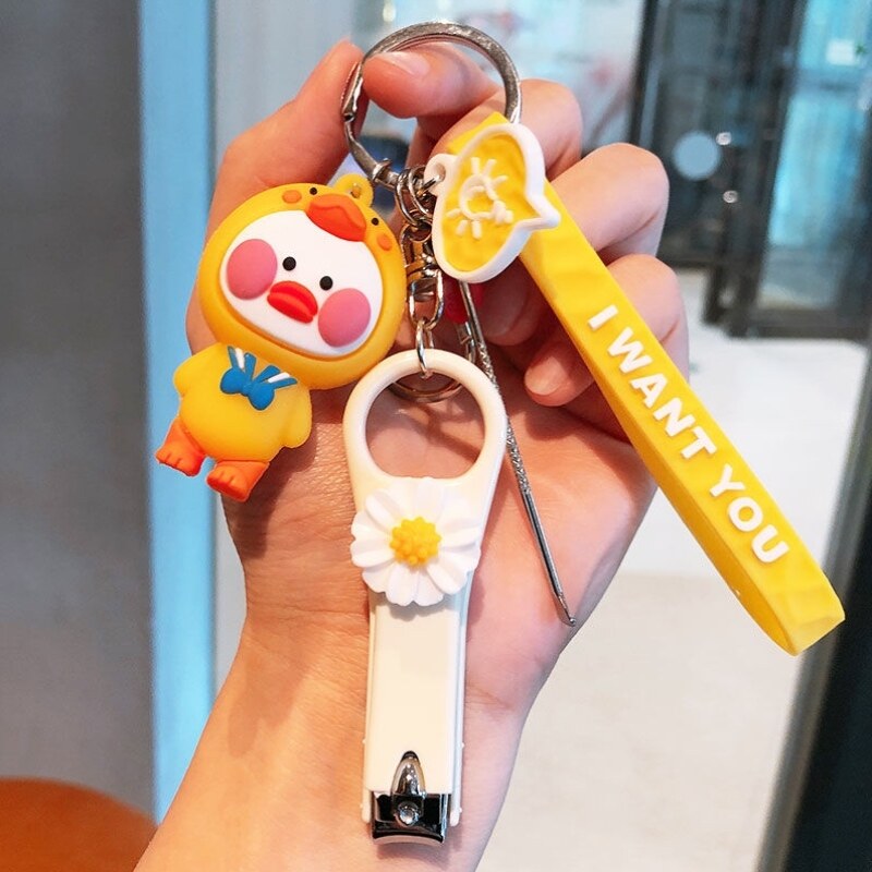 Cartoon Lovers Key Button Fingernail Cut Ear Spoons Male And Female Paparazzi Keychain Car Lock Spoon Creative Gift