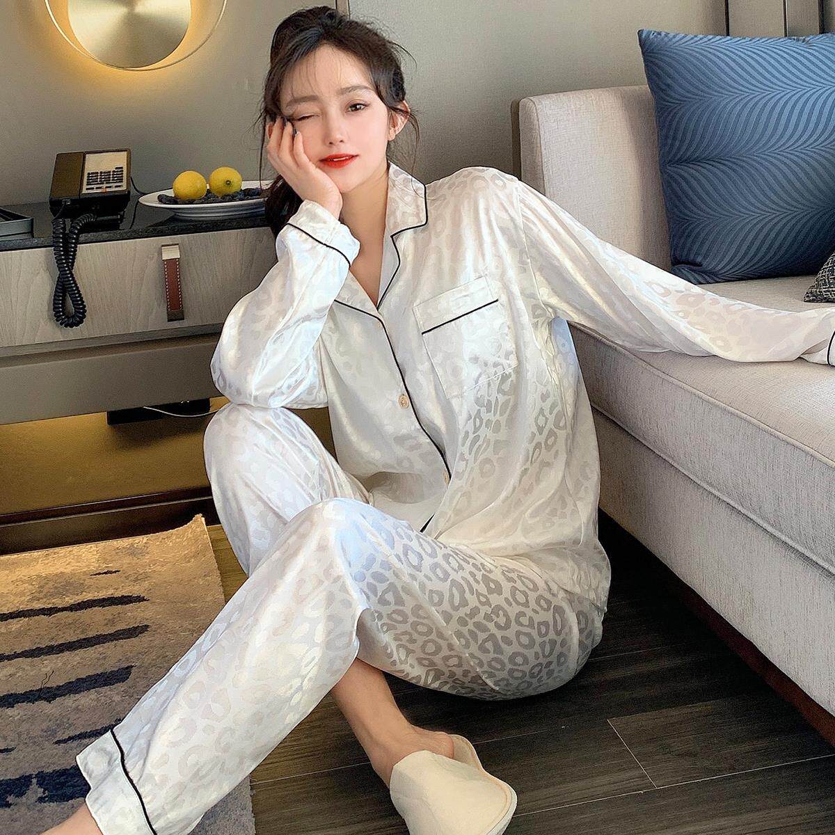 Sexy leopard print ~ personality fashion! Colorful colors as you choose ~ ice silk pajamas women summer thin two-piece set