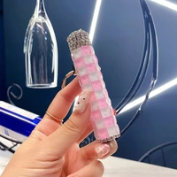 Белый розовый