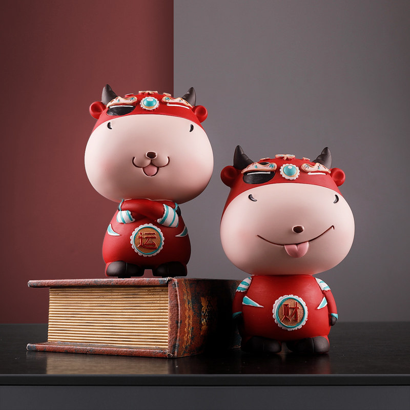 Chinese zodiac fortune cow ornaments new Chinese creative lovely fortune table decoration handicraft birthday gift