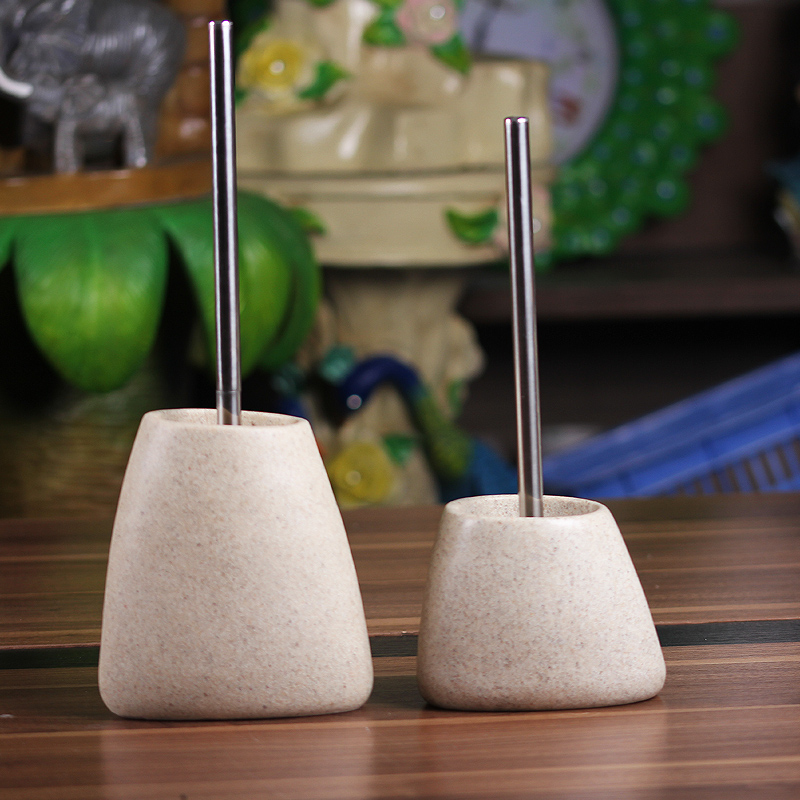 Toilet brush set Base Japanese powder room punch-free toilet with brush wash and long handle round head Simple