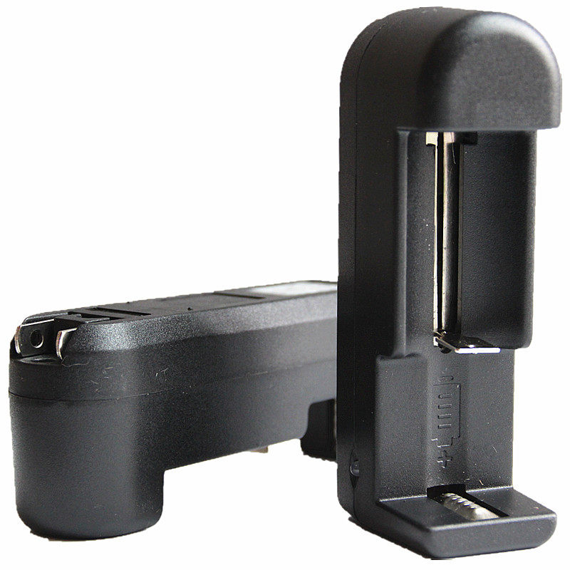 18650 lithium battery charger single sink strong light flashlight smart charger 14500 seat 16340