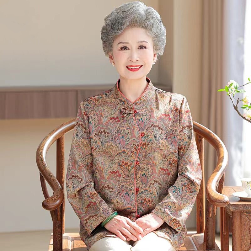 Middle-Aged and Elderly Women's Clothing, New Chinese-Style Ice Silk Shirts, Women's Tops and Suits, Spring and Summer Thin Shirts, Grandma Cardigans