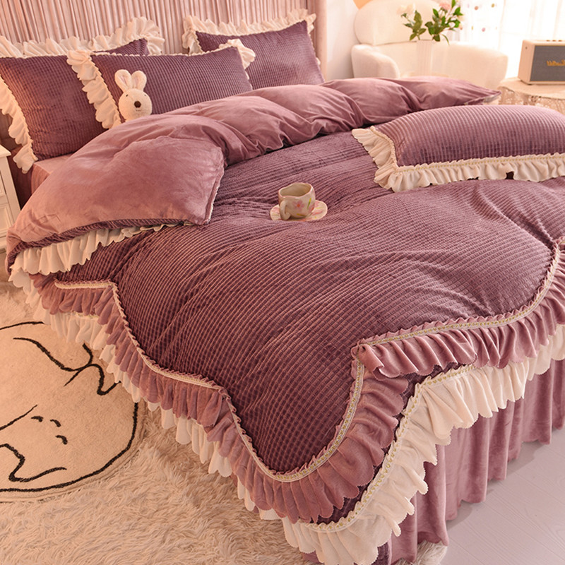 Winter high-grade milk velvet thickened four-piece baby velvet sheets double lace quilt cover bedding bedding