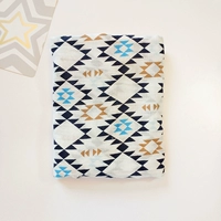 Геометрический синий