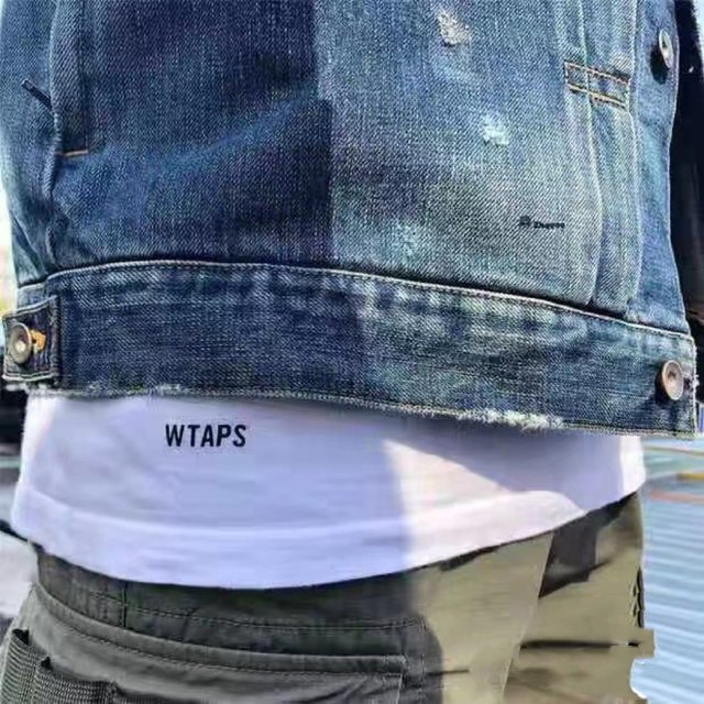 OT ການຜະລິດ WTAPS22ss ສີແຂງພື້ນຖານຕົວແບບຄູ່ຜົວເມຍຮອບຄໍຂະຫນາດນ້ອຍ neckline ຫນັກ CITYBOY Shawn Yue ແນວໂນ້ມປະຈໍາວັນ