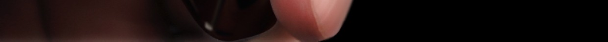Pin hiển thị sạc kim loại nhẹ hơn sáng tạo thuốc lá gió nhẹ bạn trai món quà sinh nhật chữ laser tùy chỉnh bật lửa dunhill
