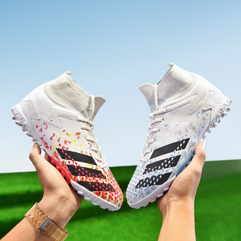 Huaqiang pull back football shoes mandarin duck color high tube long nails broken nails children students adult breathable training shoes 4546