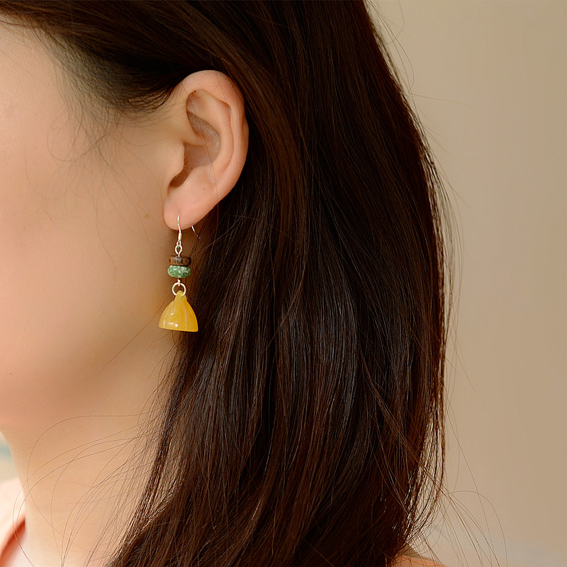 Beeswax cat scratch earrings 2020 new trendy 925 sterling silver ear hook earrings earrings earrings round face with thin feet silver feminine temperament