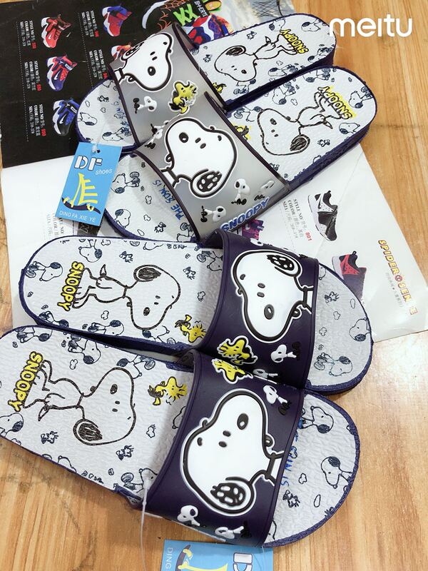 Summer Cartoon Dog Slippers for Women, Summer Indoor Non-Slip Bathing Bathroom Plastic Slippers, Home Slippers with Soft Soles