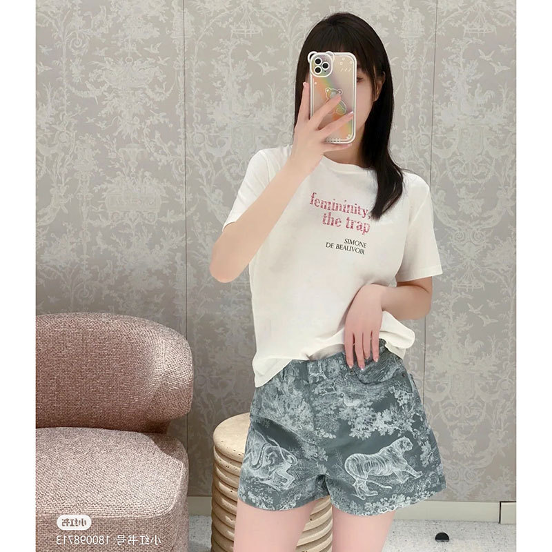 2025 Early Spring Little Bee Short-Sleeved Distressed Letter Print Femininity the Trap Feminism T-Shirt