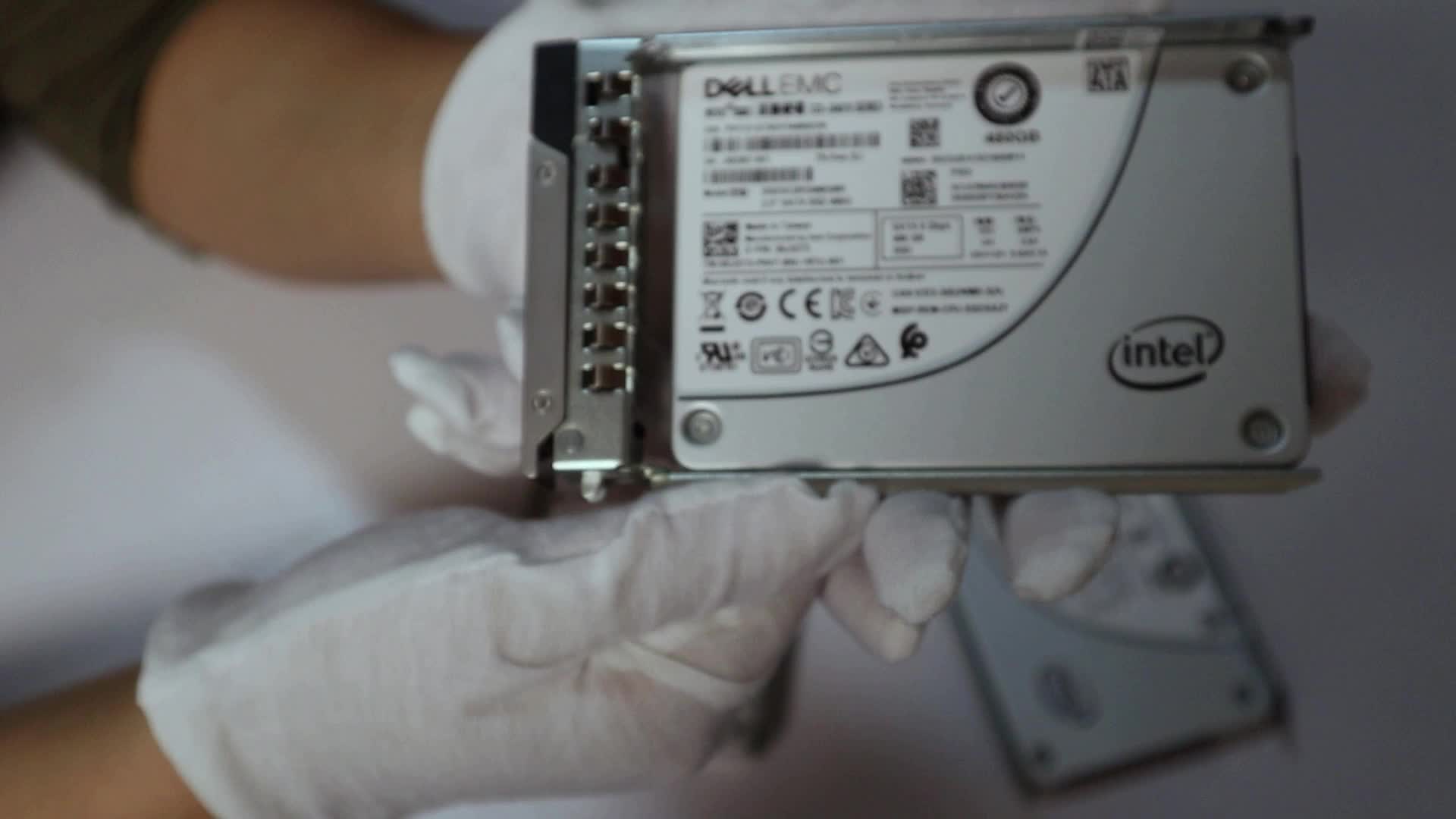 7.68 tb sas ssd. 7.68 tb sas ssd