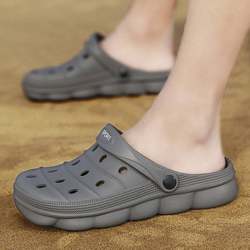 New Croc Shoes Men's Slippers Summer Beach Shoes Men's Non-Slip Sandals Trendy Outerwear Sandals Baotou Seaside Slippers