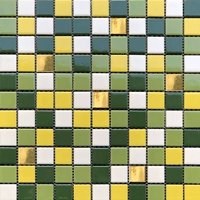 Золотые 25 весенних цветов цветут золотой свет