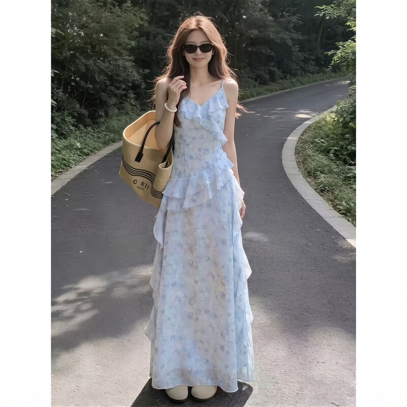 Cool Blue Ink Floral Spaghetti Strap Long Dress for Women, Plus Size, Concealing, Flowy Ruffle Dress with an Atmospheric Feel Cool Blue Ink Floral Spaghetti Strap Long Dress for Women, Plus Size, Concealing, Flowy Ruffle Dress with an Atmospheric Feel