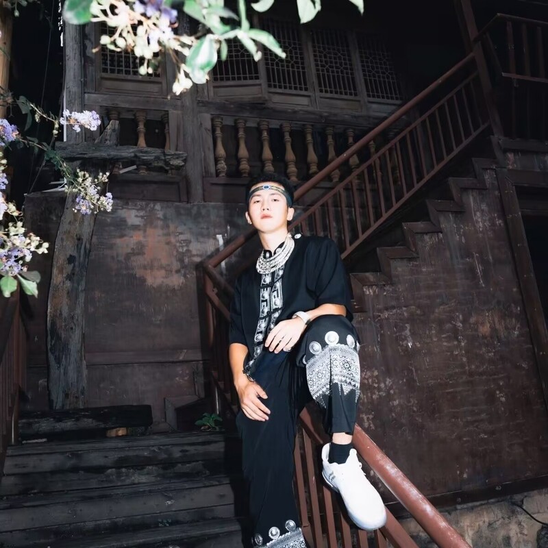 Miao Ethnic Clothing, Yunnan Ethnic Characteristics, Popular High-End Travel Photography Clothing, Men's Two-Piece Set, Ethnic Minority Miao Ethnic Clothing, Yunnan Ethnic Characteristics, Popular High-End Travel Photography Clothing, Men's Two-Piece Set, Ethnic Minority