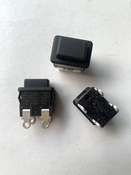 Taiwan Cmm Sb-52A 4-Pin Vacuum Cleaner Button Self-Locking Switch 16A 250Vac Brand New