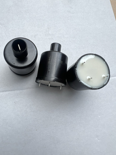 Three-Legged Round Coil High Voltage Package J-E.K.O.4.010.007B 8221201 Brand New in Stock as Shown