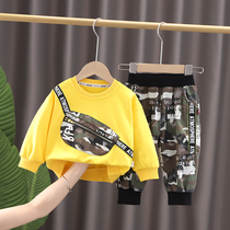 Boy suit 2022 new childrens clothing handsome boy Spring clothing camouflages bag long sleeves Two sets of childrens clothes damp