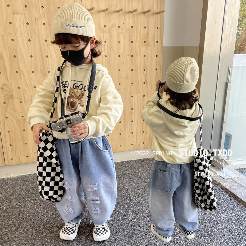 Boys ripped jeans Korean version spring and autumn 2022 new children's pants casual children's clothing boys trousers Western style tide