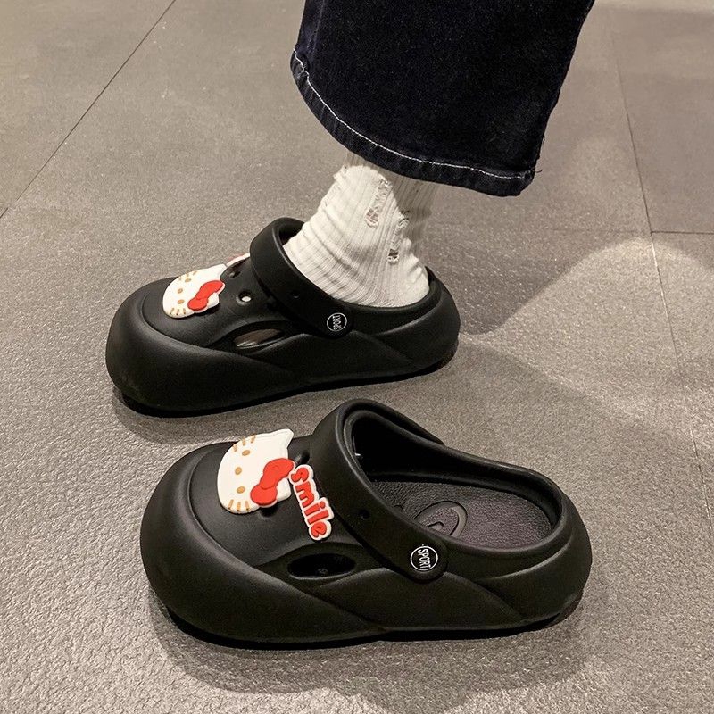 French Thick-Soled Clogs with a Stepping-On-Clouds Feel for Women, Suitable for Outdoor Wear, 2026 New Summer Model, Eva Non-Slip Beach Sandals