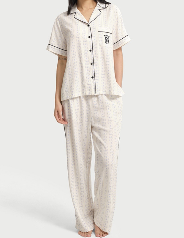 Victoria's Secret 2026 New Summer Short-Sleeved Tencel Cotton Comfortable and Soft Pajamas Set Home Wear Victoria's Secret 2026 New Summer Short-Sleeved Tencel Cotton Comfortable and Soft Pajamas Set Home Wear